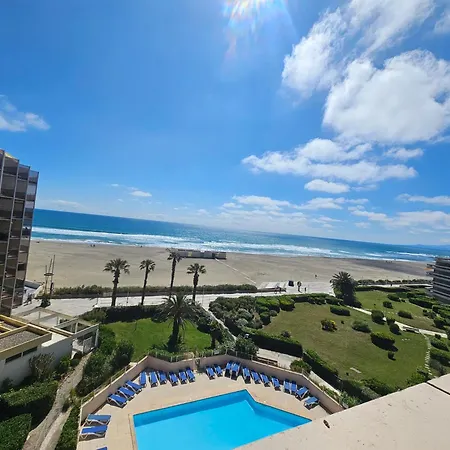 Апартаменты Sea View With Pool Кане